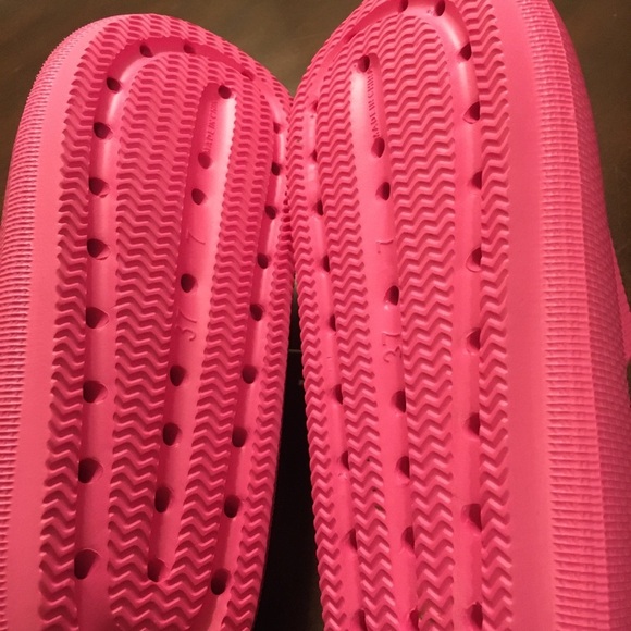 Kids Pink Slide Sandals - Picture 6 of 6